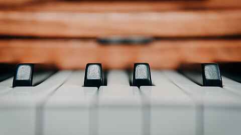 Save 25% on piano music
